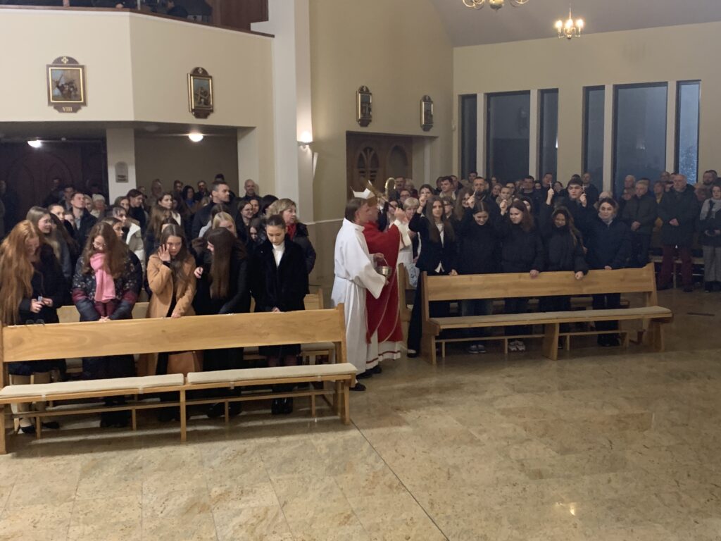 wizytacja kanoniczna naszej parafii ks. bp.Piotra Gregera